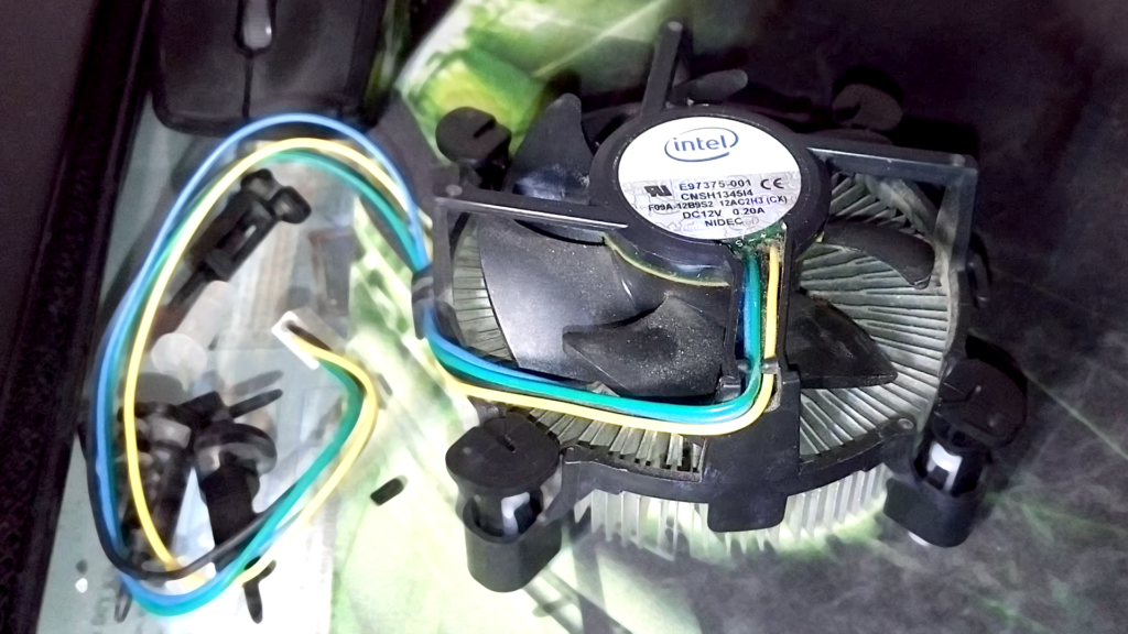 INTEL CPU Stock Cooler Thermal Paste Replacement Step-By-Step Guide 